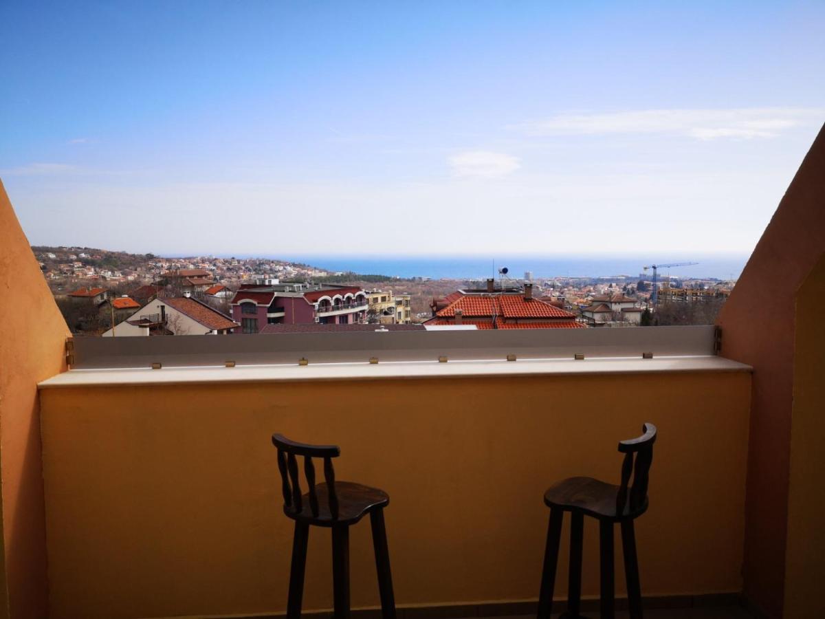Alfa Guest Rooms With Parking Varna Ngoại thất bức ảnh